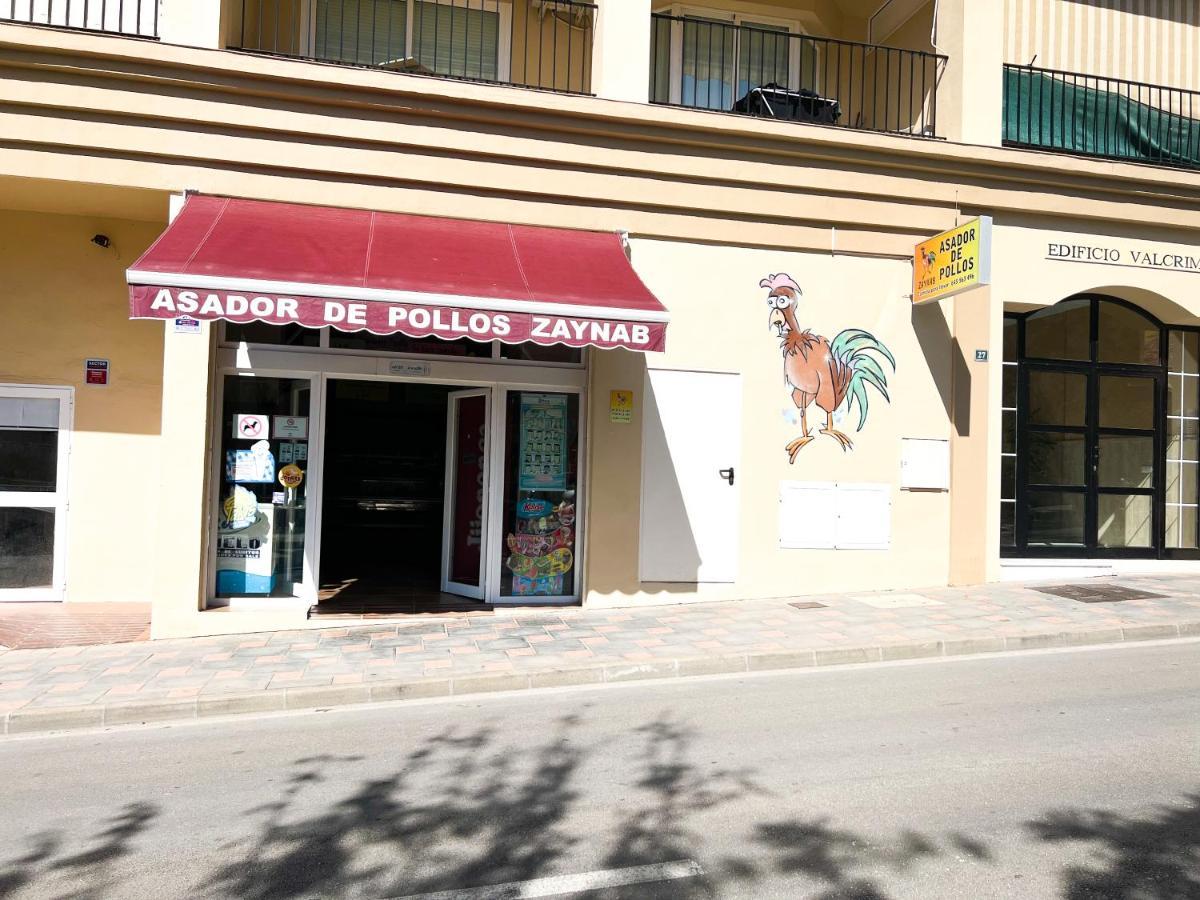 Apartamento A 900 M De La Playa Y Con Vistas Al Mar En Fuengirola Exteriör bild