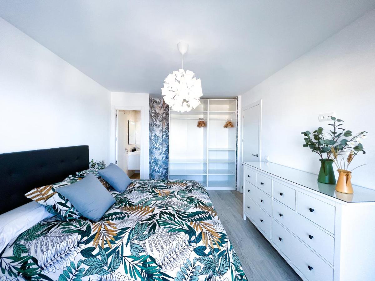 Apartamento A 900 M De La Playa Y Con Vistas Al Mar En Fuengirola Exteriör bild