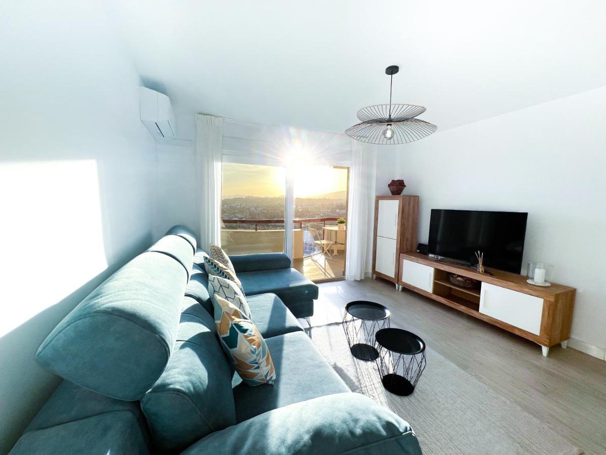 Apartamento A 900 M De La Playa Y Con Vistas Al Mar En Fuengirola Exteriör bild