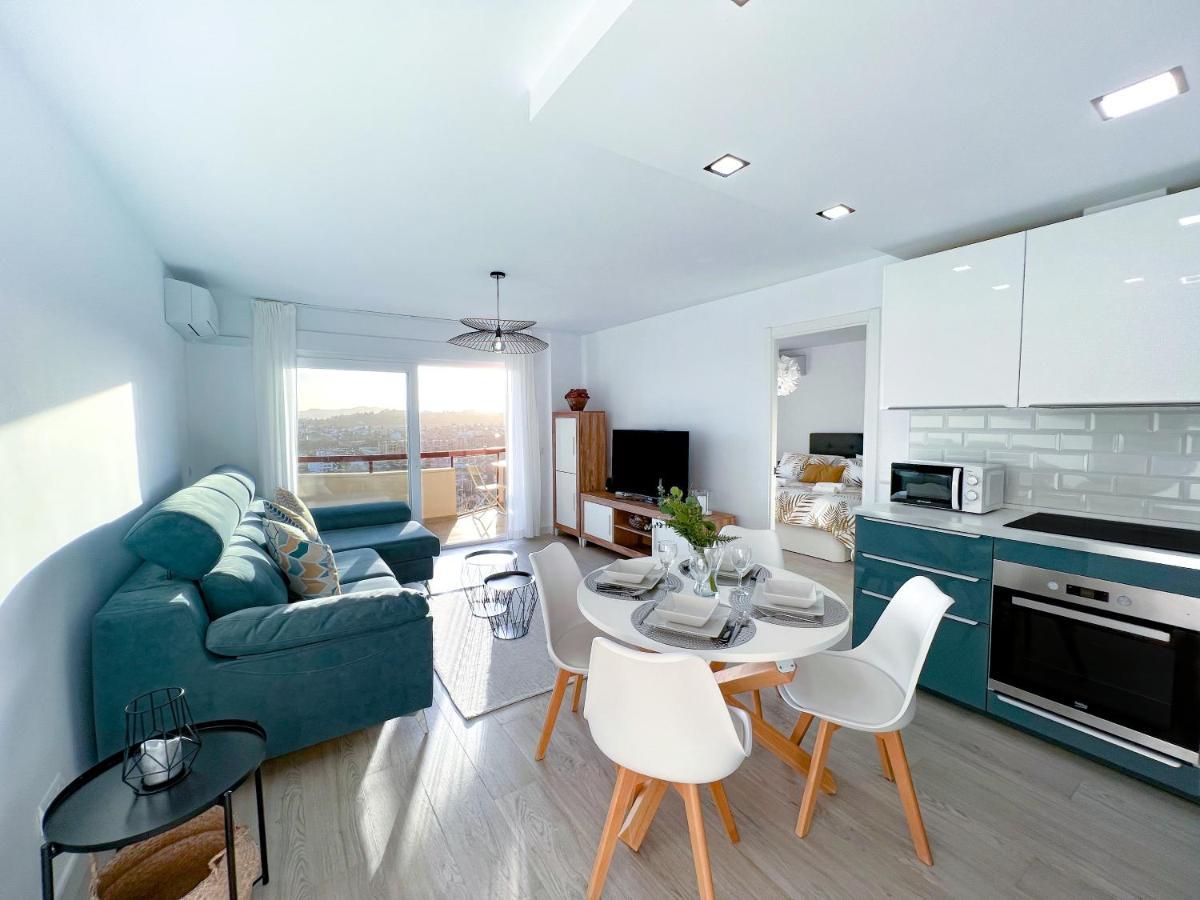 Apartamento A 900 M De La Playa Y Con Vistas Al Mar En Fuengirola Exteriör bild